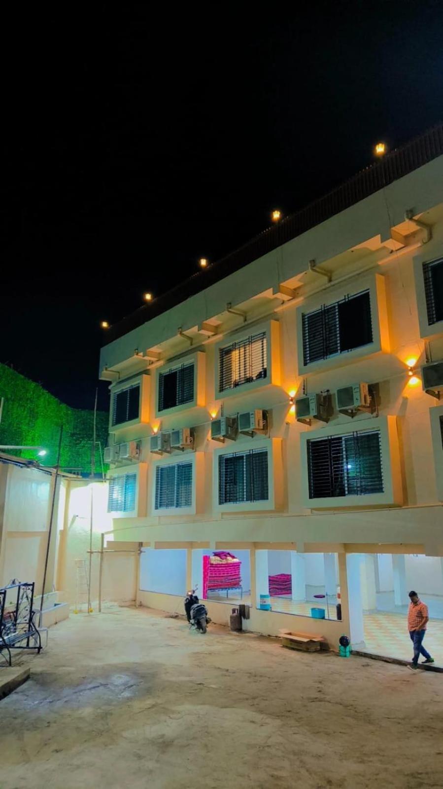 Hotel Mayur Residency Ellora Ngoại thất bức ảnh